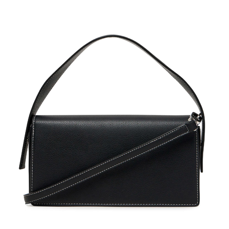 henkeltasche-mit-metalllogo
