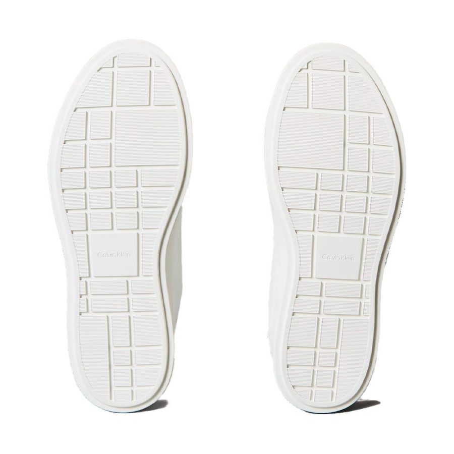 sneakers-in-pelle-con-logo-distintivo sneakers-in-pelle-con-logo-distintivo