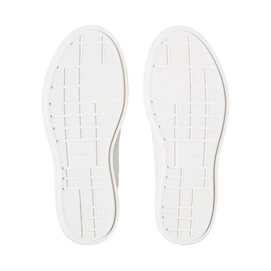 leder-sneaker-mit-markantem-logo leder-sneaker-mit-markantem-logo