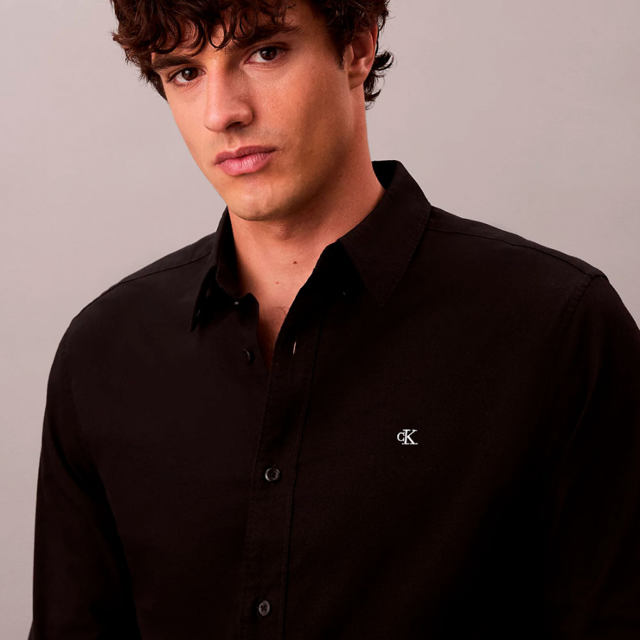 camicia-classica-oxford-abbottonata-in-tinta-unita