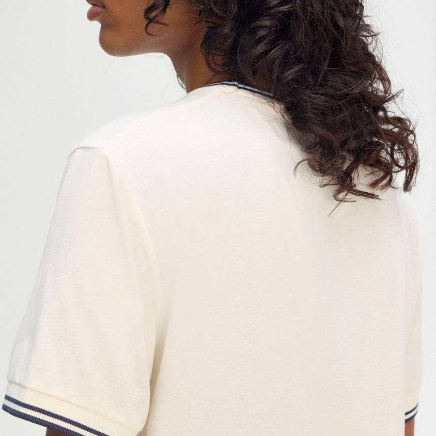 t-shirt-with-two-stripe-trim