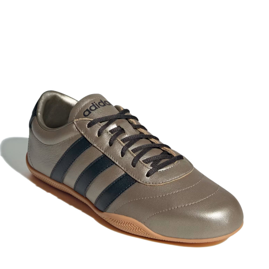tenis-grand-court-lo tenis-grand-court-lo