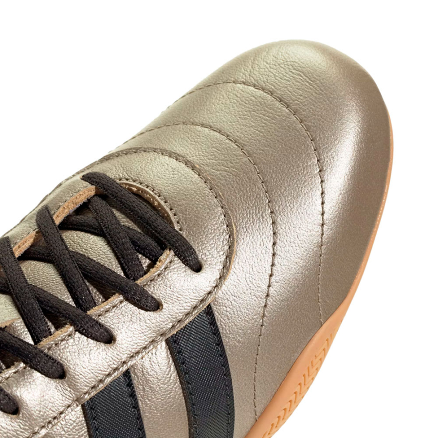 grand-court-lo-sneakers