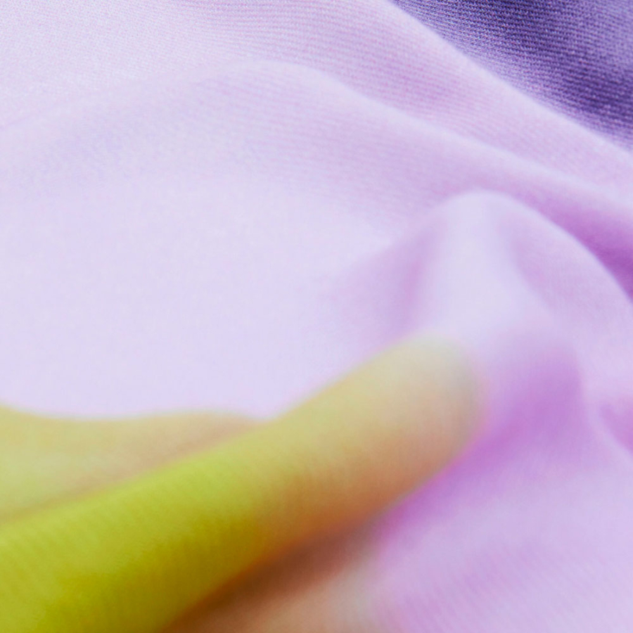 rectangular-scarf-with-diagonal-stripes