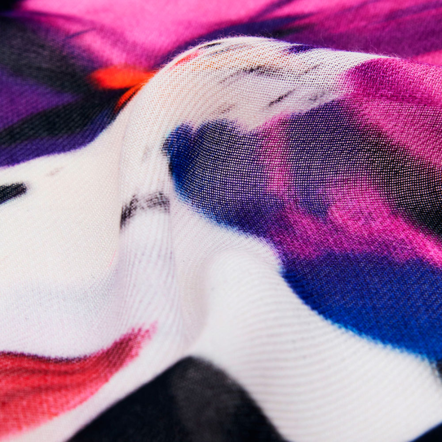 foulard-rectangulaire-fleuri foulard-rectangulaire-fleuri