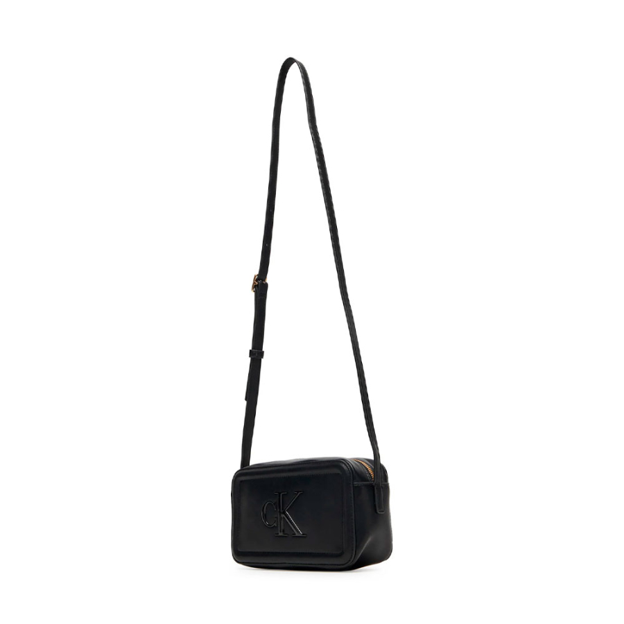 bolsa-tiracolo-com-logotipo-monograma-gravado