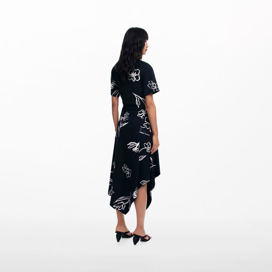 robe-asymetrique-a-lignes-florales robe-asymetrique-a-lignes-florales