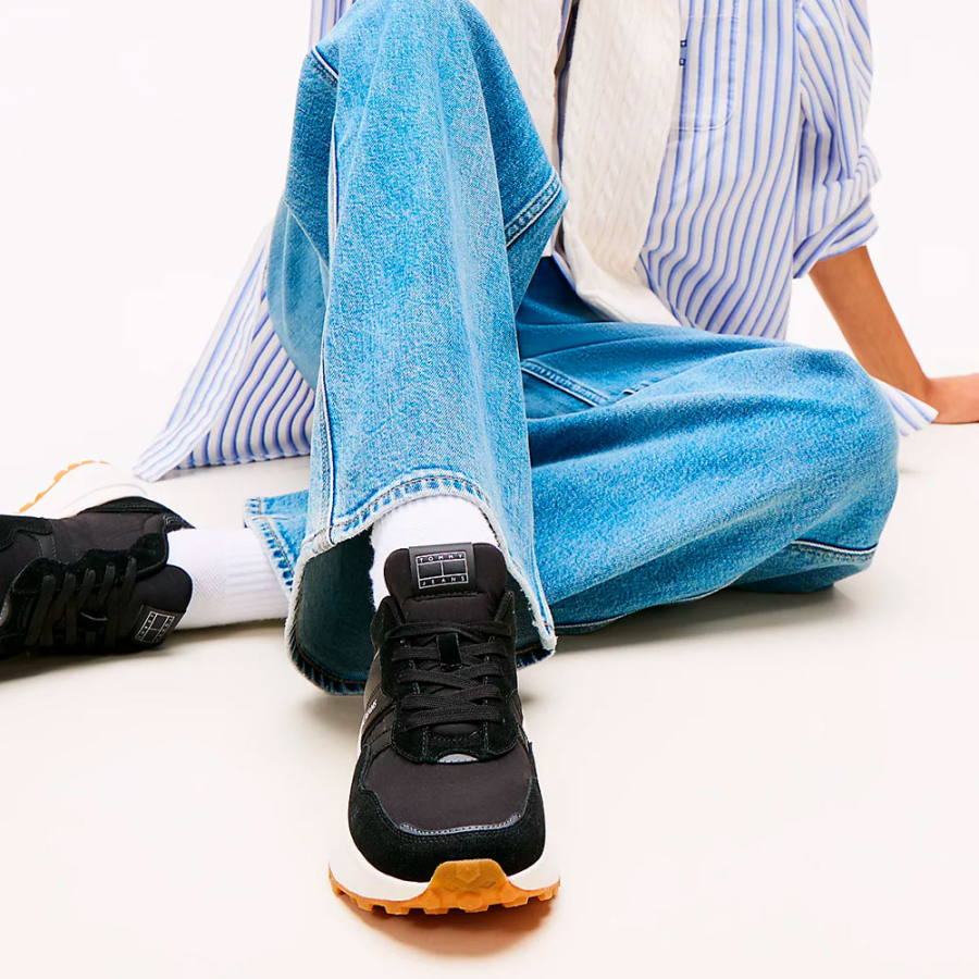 sneakers-in-pelle-scamosciata-con-mix-di-texture sneakers-in-pelle-scamosciata-con-mix-di-texture