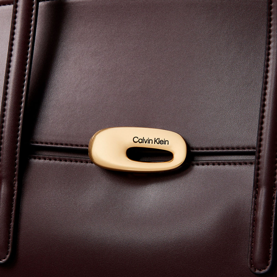 bolso-tote-con-solapa-superior