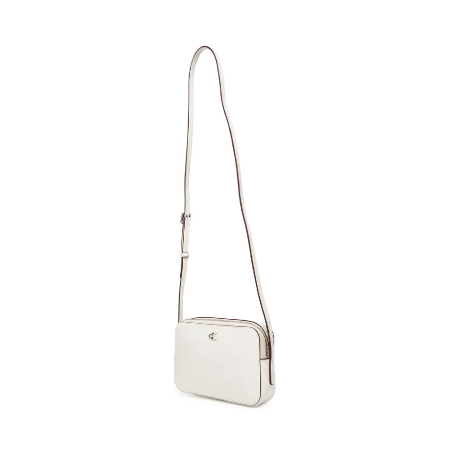 borsa-a-tracolla-con-logo-monogramma-in-metallo borsa-a-tracolla-con-logo-monogramma-in-metallo