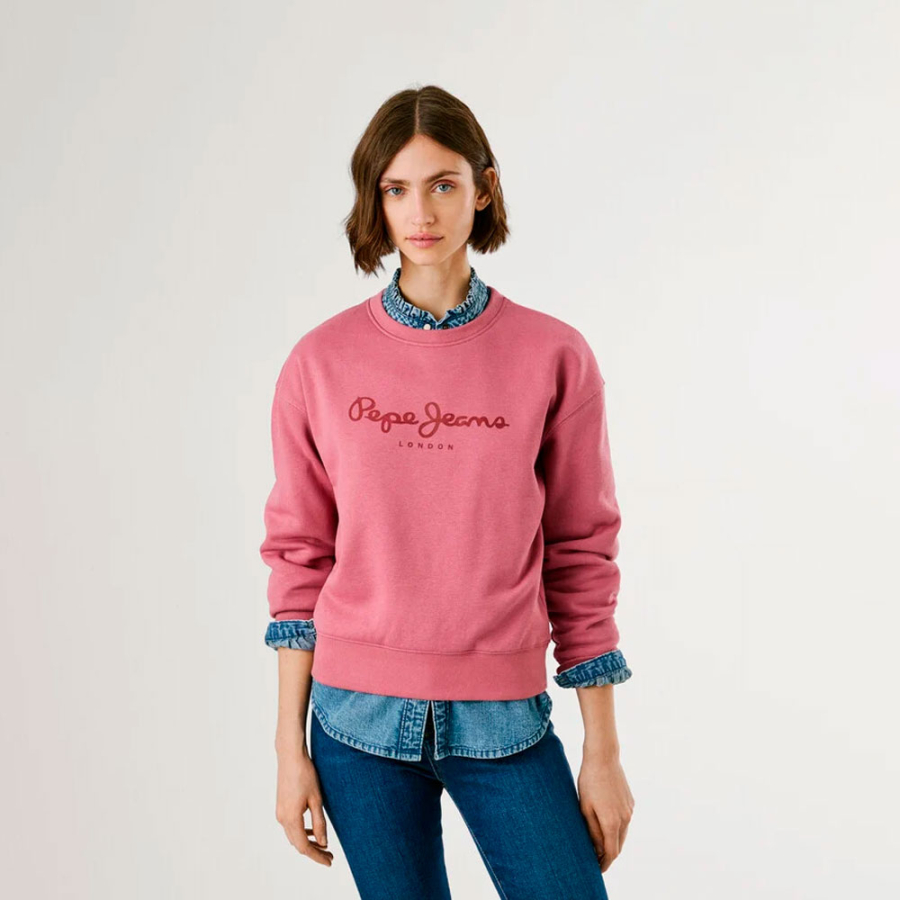 crew-neck-sweatshirt-with-logo