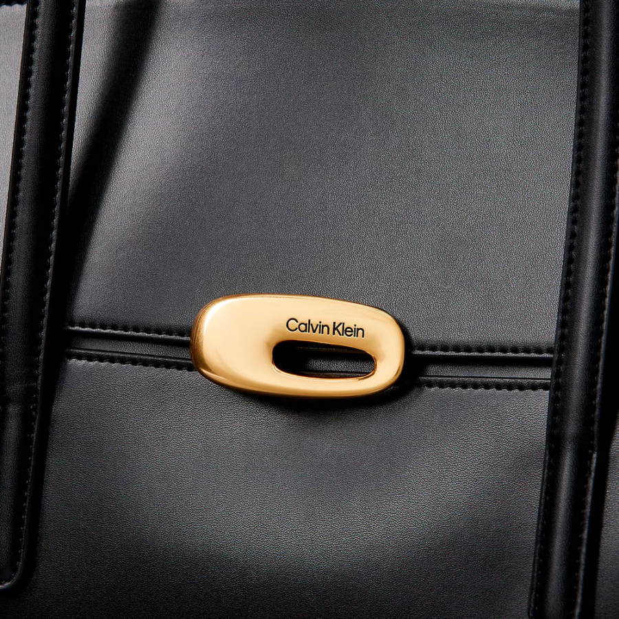tote-bag-with-top-flap tote-bag-with-top-flap