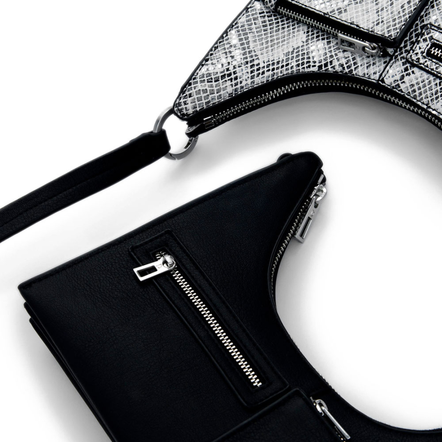 kleine-zweifarbige-abnehmbare-tasche kleine-zweifarbige-abnehmbare-tasche
