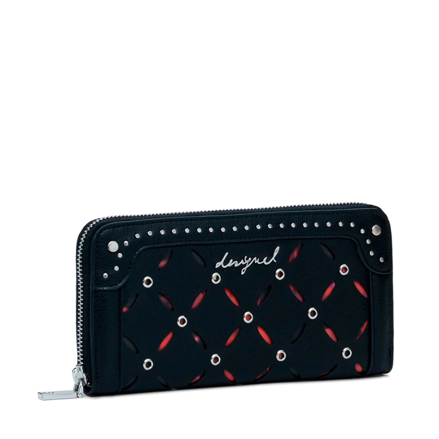 grande-borsa-fustellata-con-borchie grande-borsa-fustellata-con-borchie