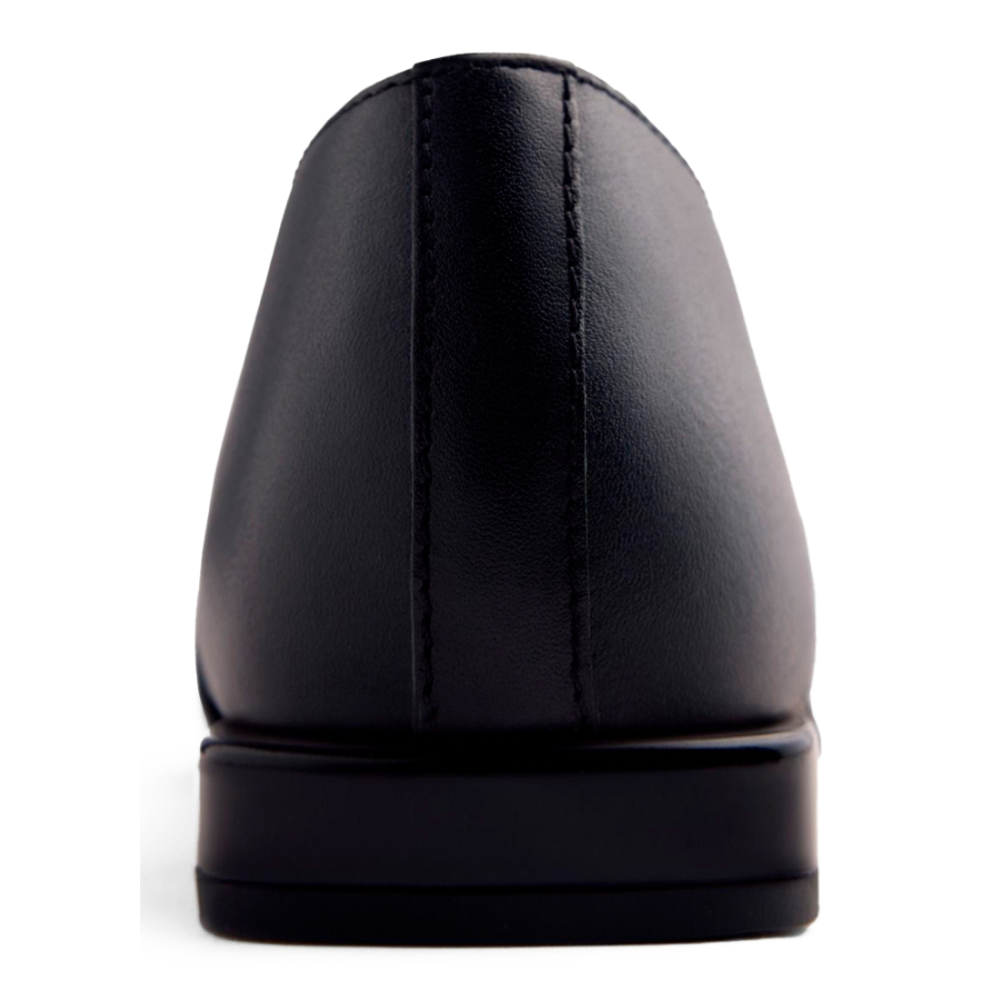 ballerine-in-pelle-con-borchie-nessen ballerine-in-pelle-con-borchie-nessen