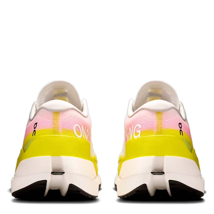 sneaker-cloudboom-max