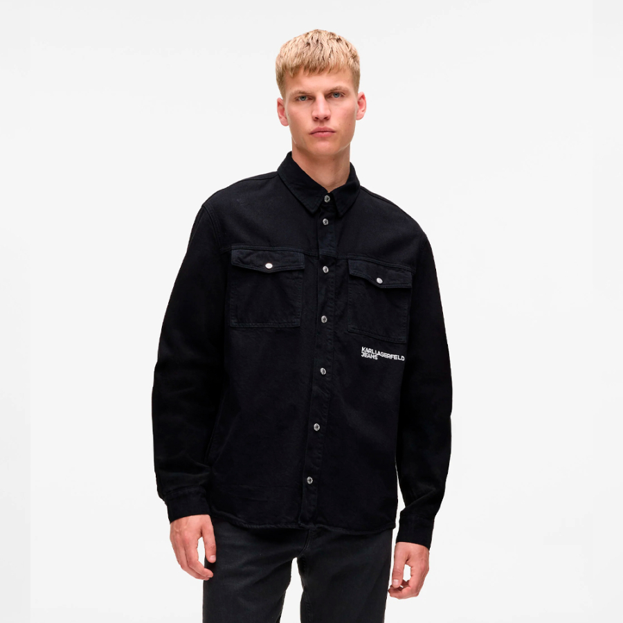 camisa-com-citacao-de-karl