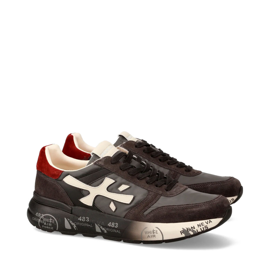 mick-sneaker mick-sneaker