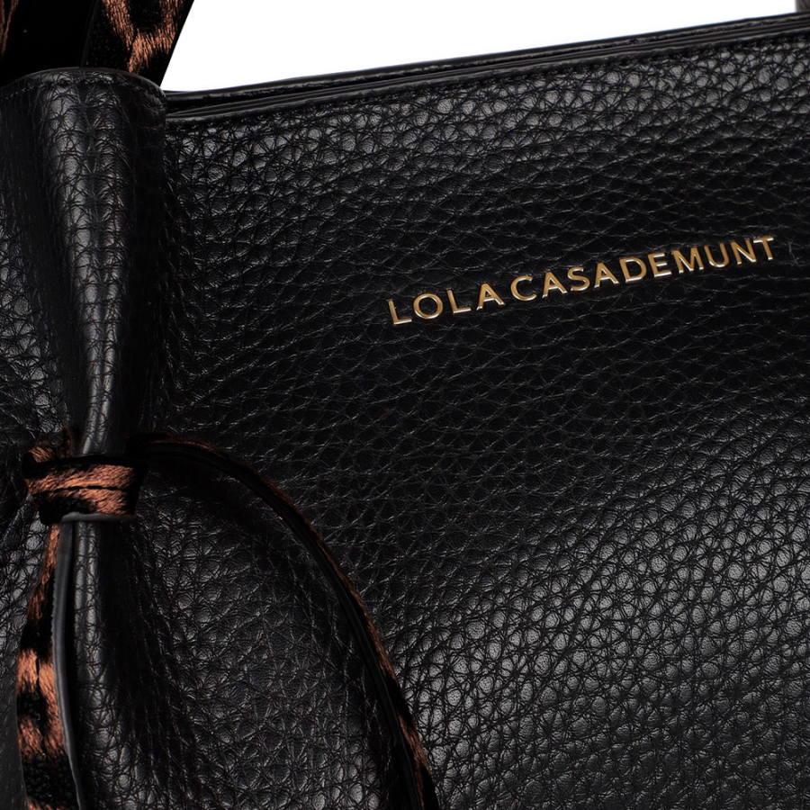 bolsa-shopper-com-detalhes-em-couro-com-efeito-animal-print bolsa-shopper-com-detalhes-em-couro-com-efeito-animal-print