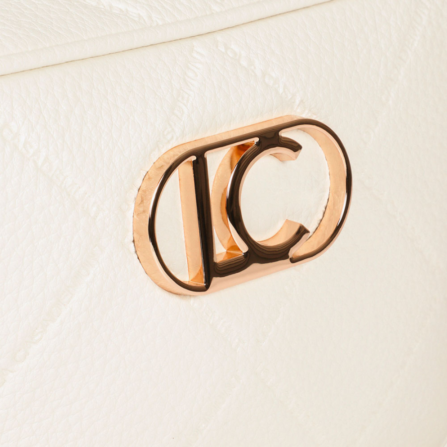 schultertasche-mit-diamant-monogramm schultertasche-mit-diamant-monogramm