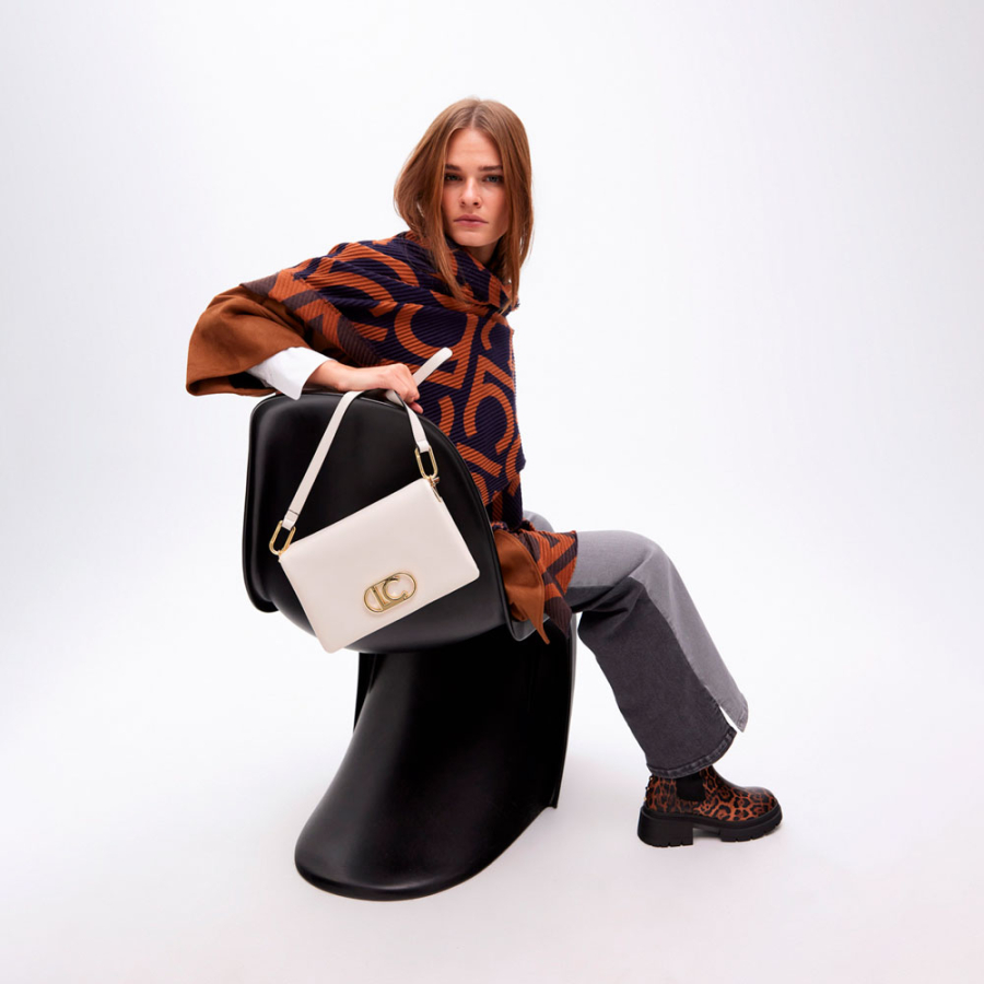bolsa-de-ombro-com-tres-compartimentos-e-aba bolsa-de-ombro-com-tres-compartimentos-e-aba