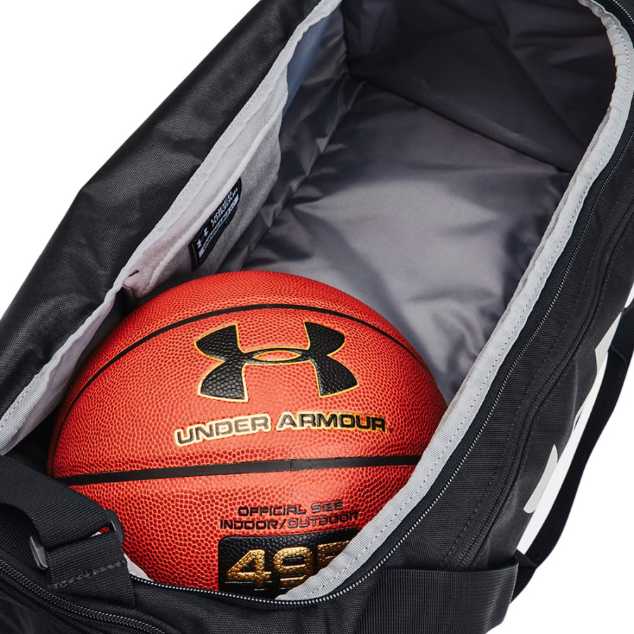 ua-undeniable-50-kleine-reisetasche ua-undeniable-50-kleine-reisetasche