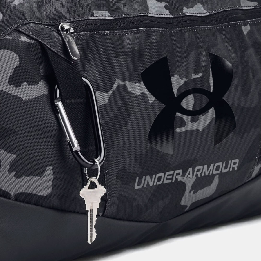 bolsa-de-deporte-pequena-ua-undeniable-50