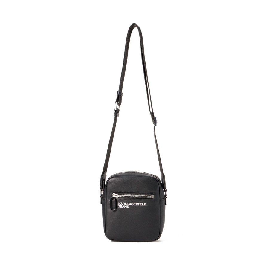 essential-grainy-crossbody-bag essential-grainy-crossbody-bag