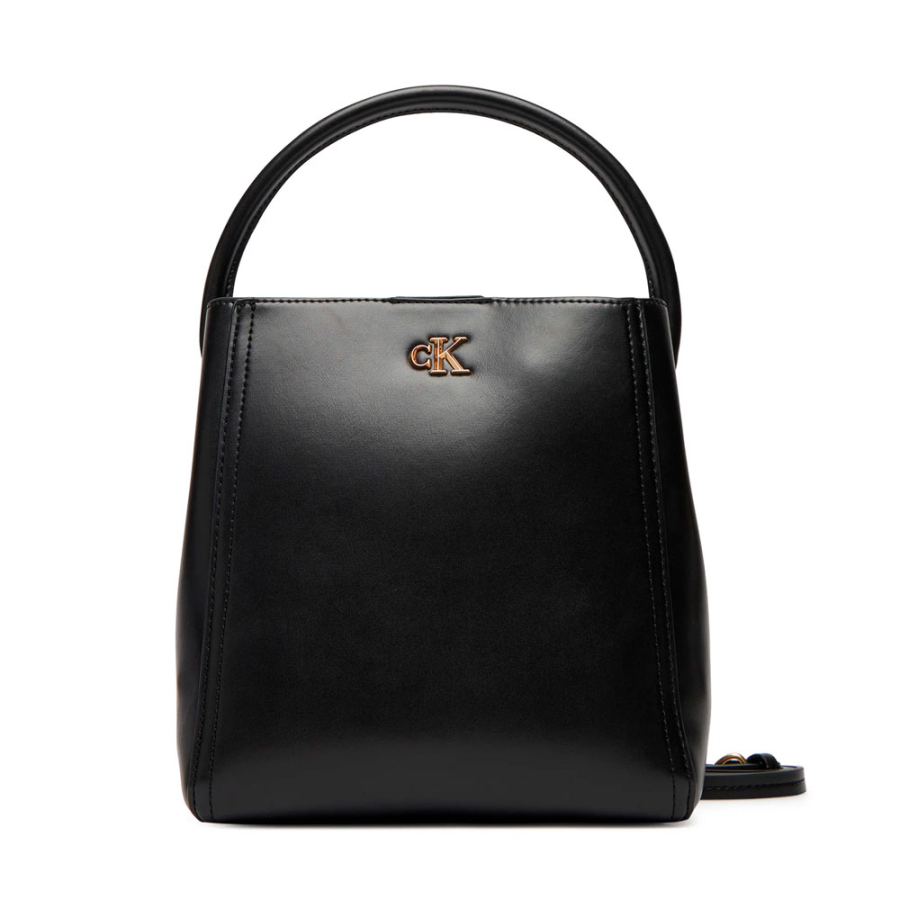 borsa-a-sacco-con-logo-monogramma-e-hardware