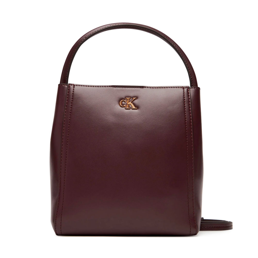 bolsa-tipo-saco-com-logotipo-de-monograma-e-ferragens bolsa-tipo-saco-com-logotipo-de-monograma-e-ferragens