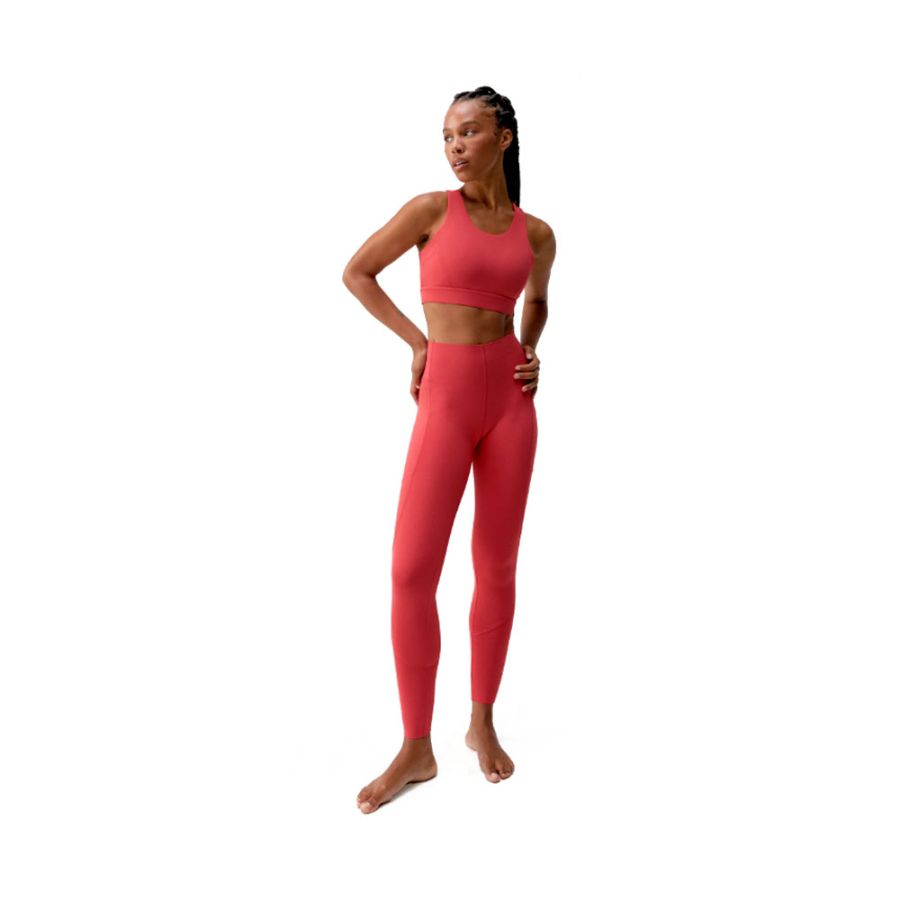 denise-sports-top