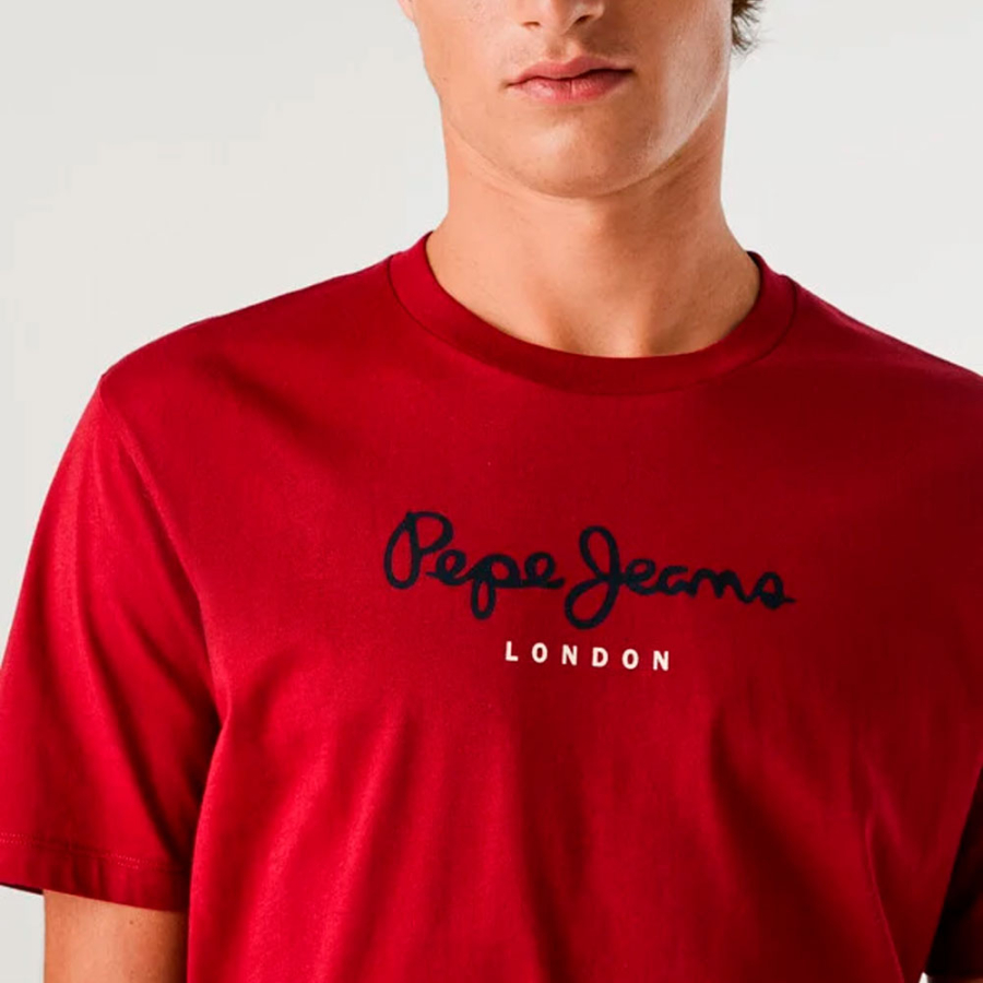 t-shirt-mit-logo-print-in-normaler-passform t-shirt-mit-logo-print-in-normaler-passform