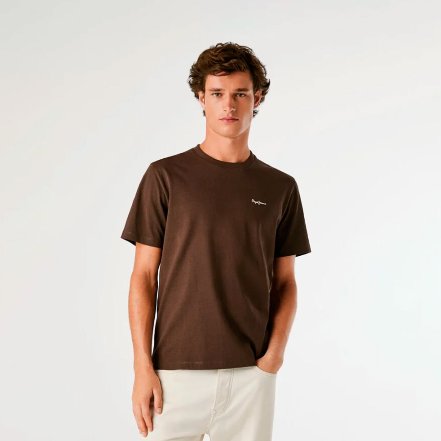 camiseta-com-logotipo-bordado-de-corte-regular camiseta-com-logotipo-bordado-de-corte-regular