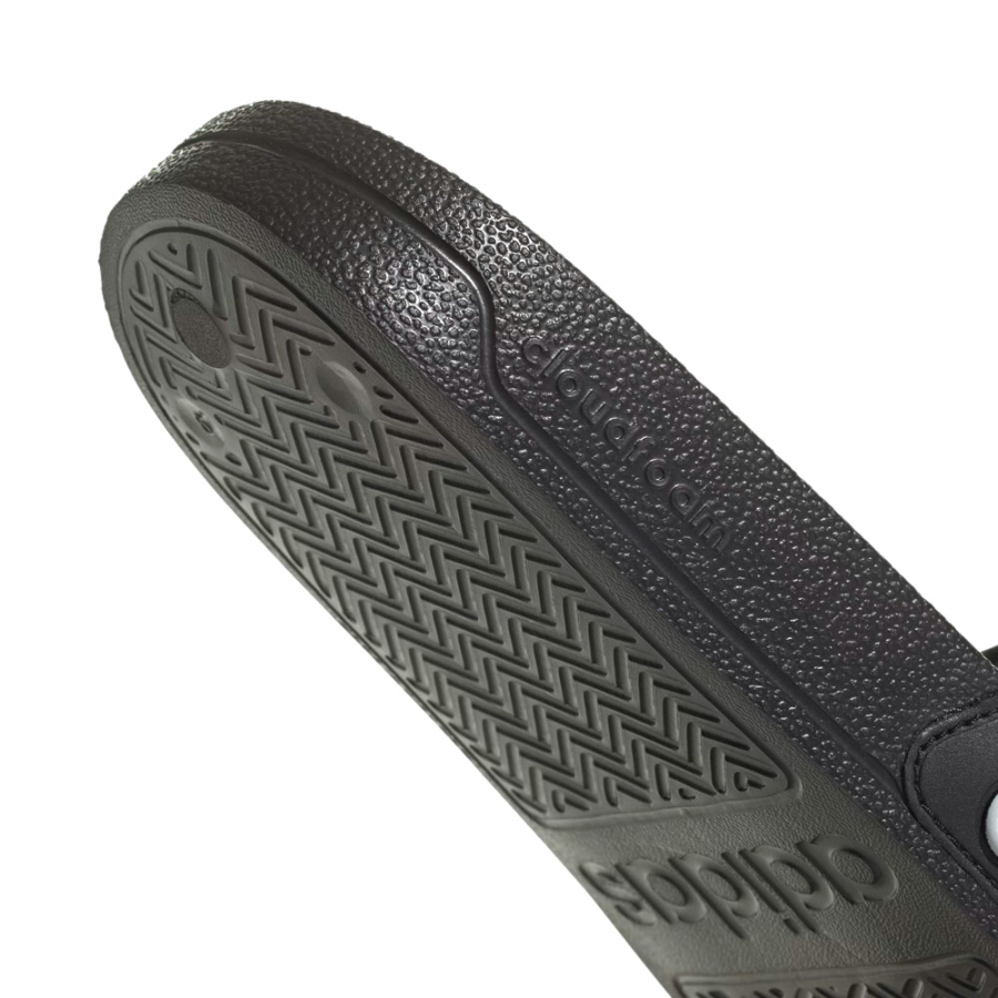 tongs-de-douche-adilette tongs-de-douche-adilette