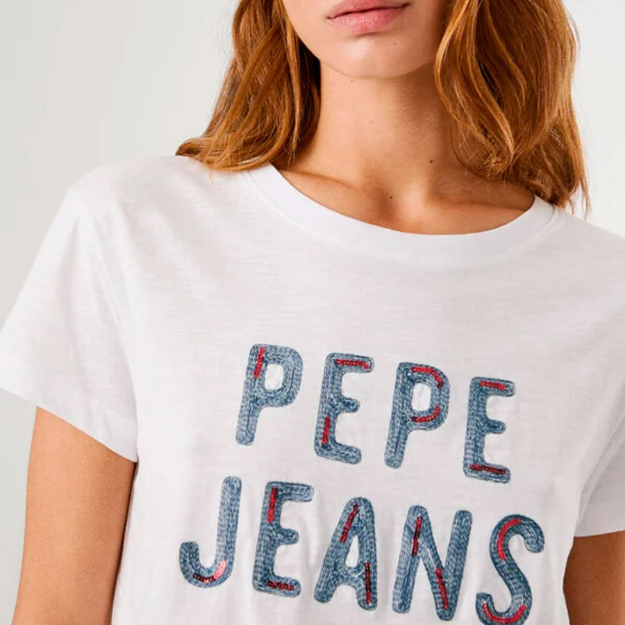 camiseta-com-logotipo-de-lantejoulas camiseta-com-logotipo-de-lantejoulas