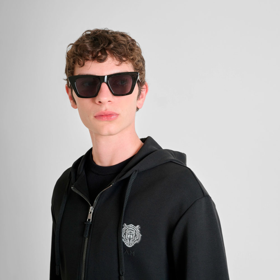 kapuzenjacke-mit-tiger-patch-und-reissverschluss kapuzenjacke-mit-tiger-patch-und-reissverschluss