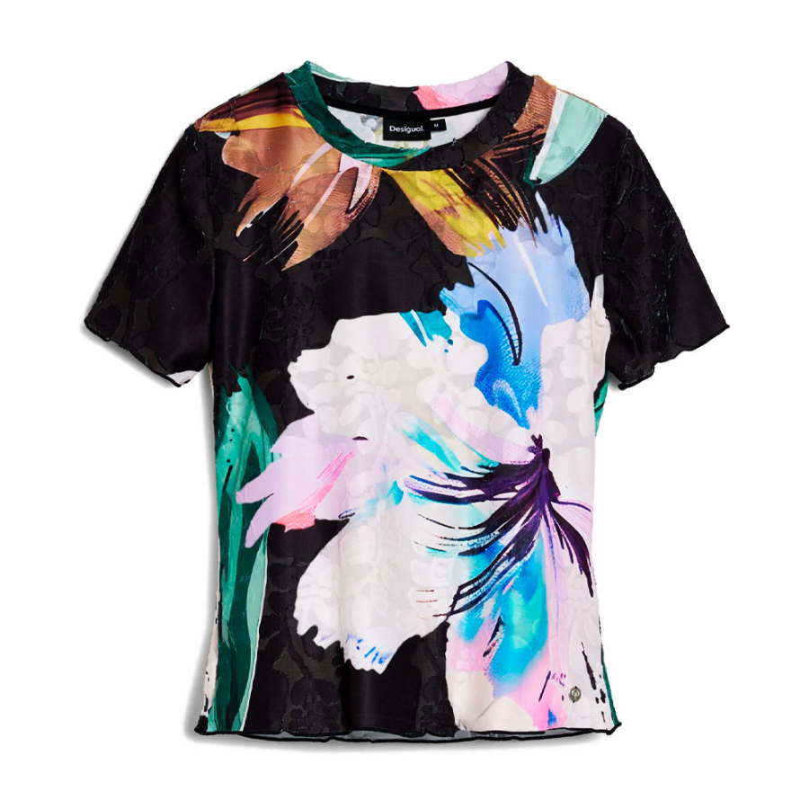 textured-flower-t-shirt textured-flower-t-shirt