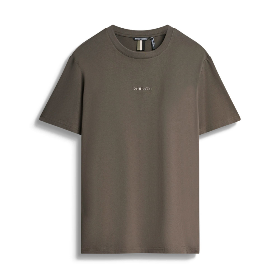 t-shirt-mit-logo-print-in-schwammoptik