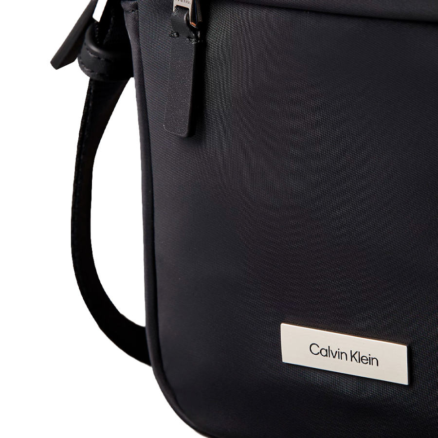 sac-reporter-en-nylon-mat sac-reporter-en-nylon-mat