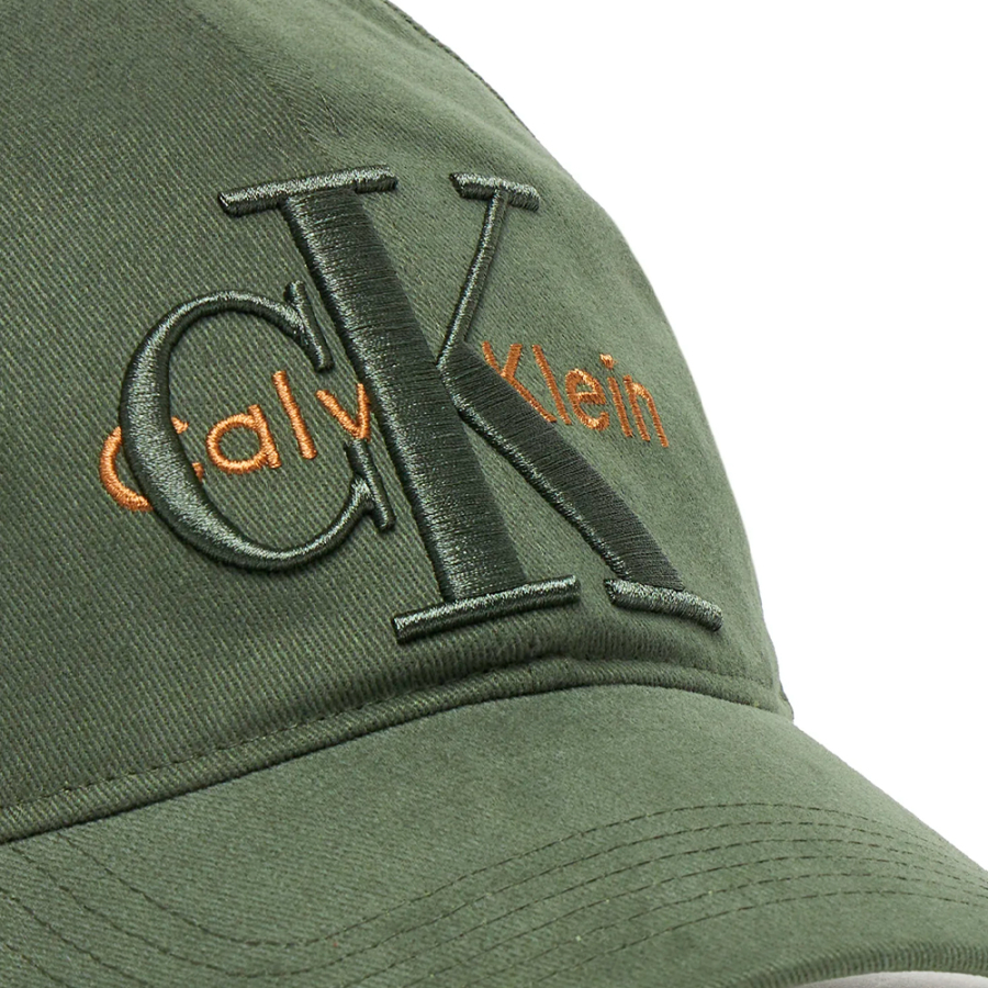baseballkappe-mit-mehrlagigem-monogramm-logo