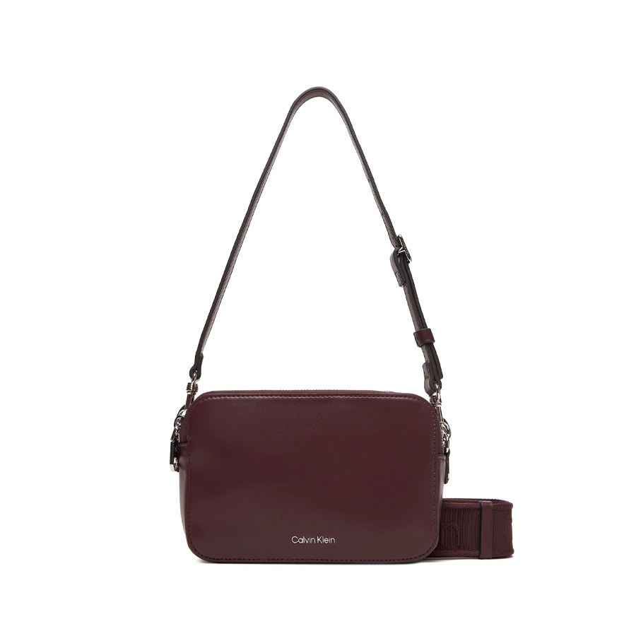 wandelbare-umhangetasche-mit-2-riemen wandelbare-umhangetasche-mit-2-riemen