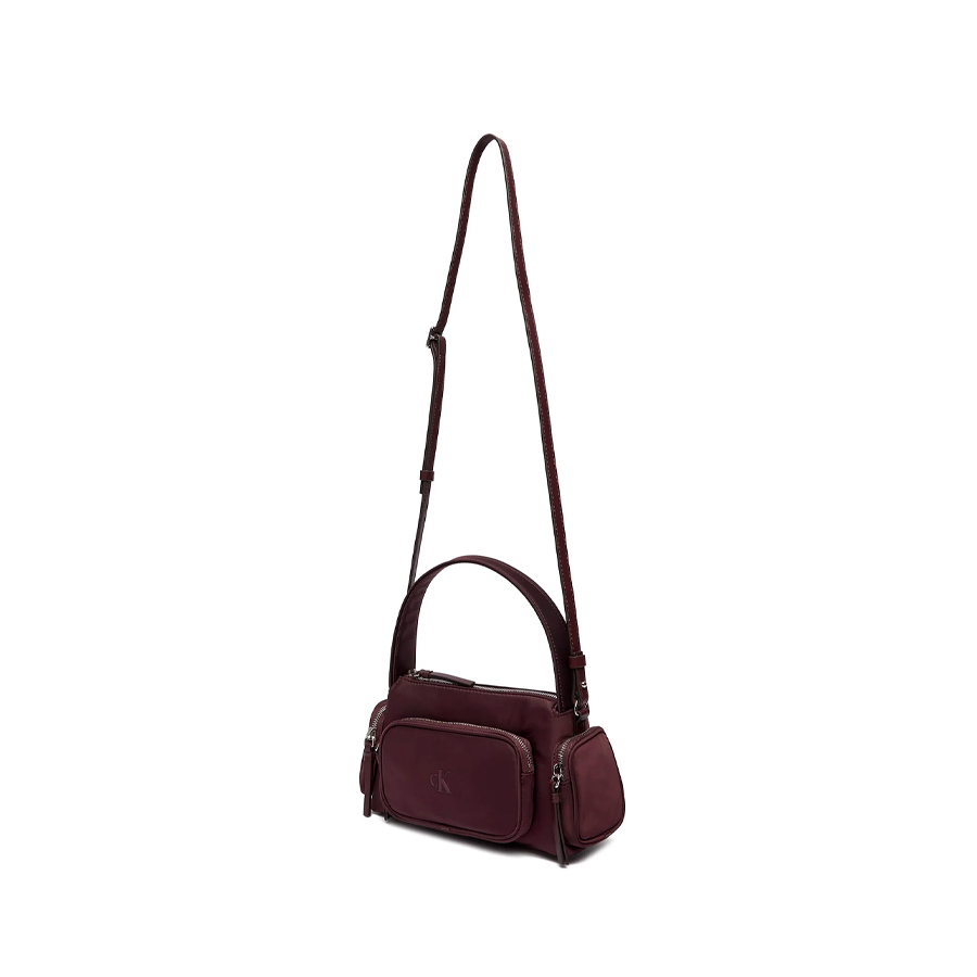 sac-a-bandouliere-en-nylon-souple-et-satin sac-a-bandouliere-en-nylon-souple-et-satin
