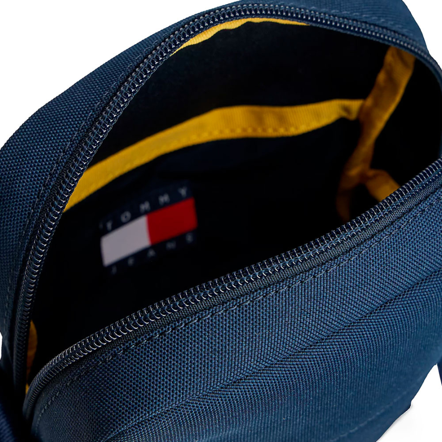 bandolera-reporter-essential-con-inscripcion bandolera-reporter-essential-con-inscripcion