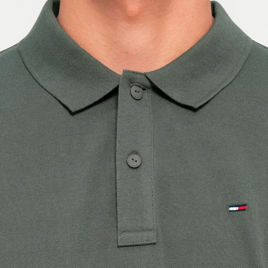 polo-de-corte-slim-con-logo polo-de-corte-slim-con-logo