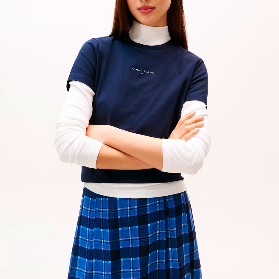 t-shirt-mit-rundhalsausschnitt-und-linearem-logo t-shirt-mit-rundhalsausschnitt-und-linearem-logo