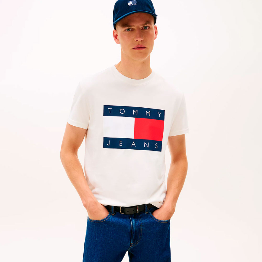 t-shirt-col-rond-avec-patch t-shirt-col-rond-avec-patch