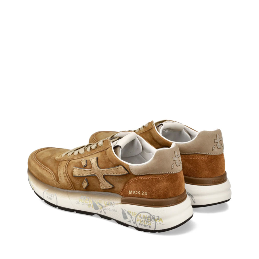 mick-sneaker