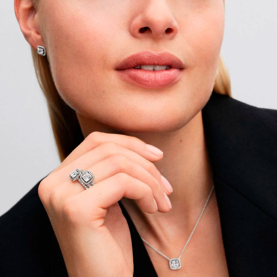 halo-necklace-393560c02