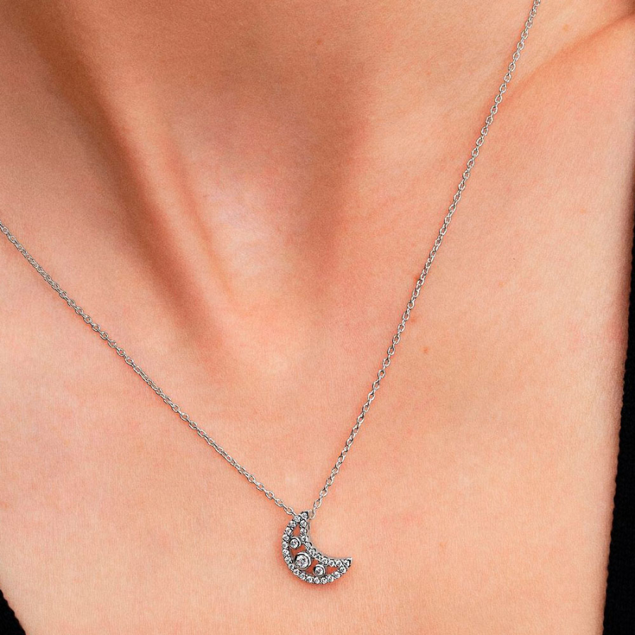 collana-con-mezzaluna-394259c01 collana-con-mezzaluna-394259c01