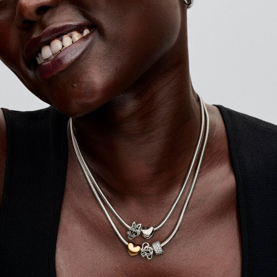 disneys-daisy-duck-filigran-charm disneys-daisy-duck-filigran-charm